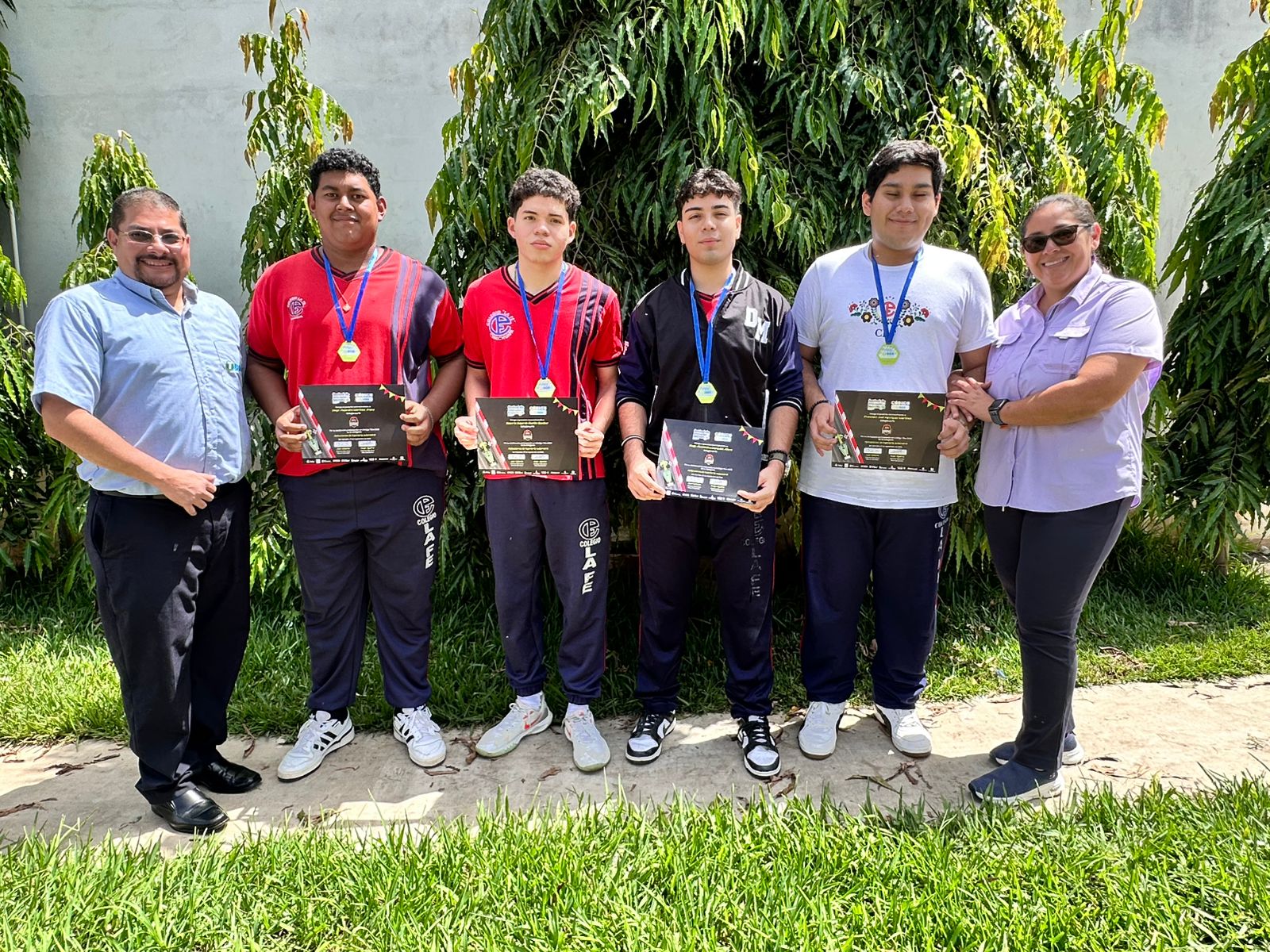 Clase de tecnología en el Colegio La Fe